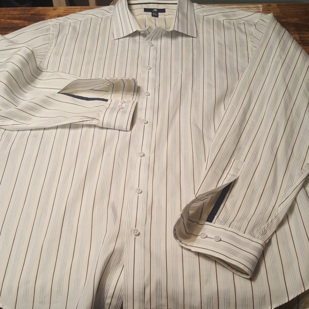 Men's dress shirt 3xlt pin stripe